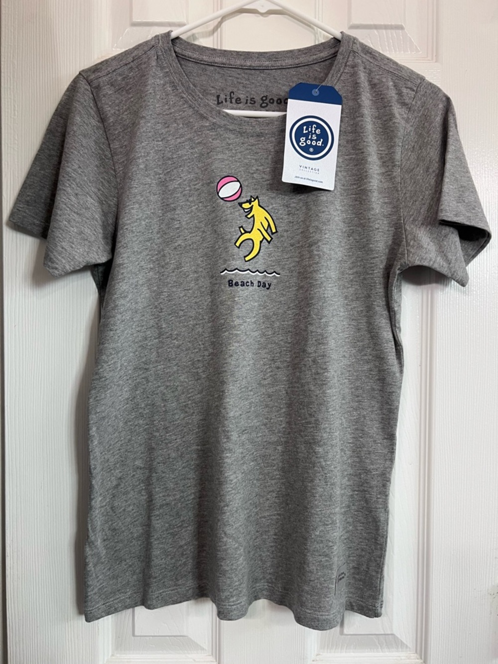 Life Is Good Gray Short Sleeve Tee - Beach Day